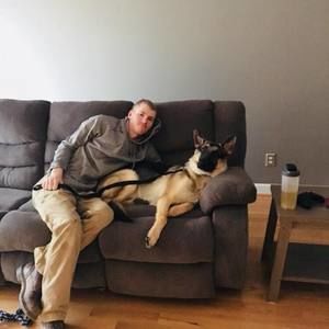 Meet your Posher, Logan